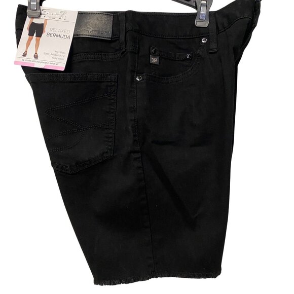 Seven7 Womens Relaxed Bermuda Shorts Black Cotton Blend Size 10 NWT - Picture 6 of 10
